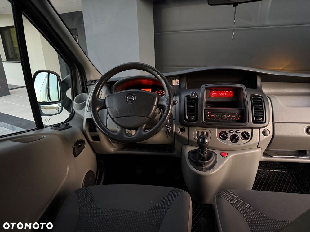 Opel Vivaro L2H1 2.9t Edition - 23