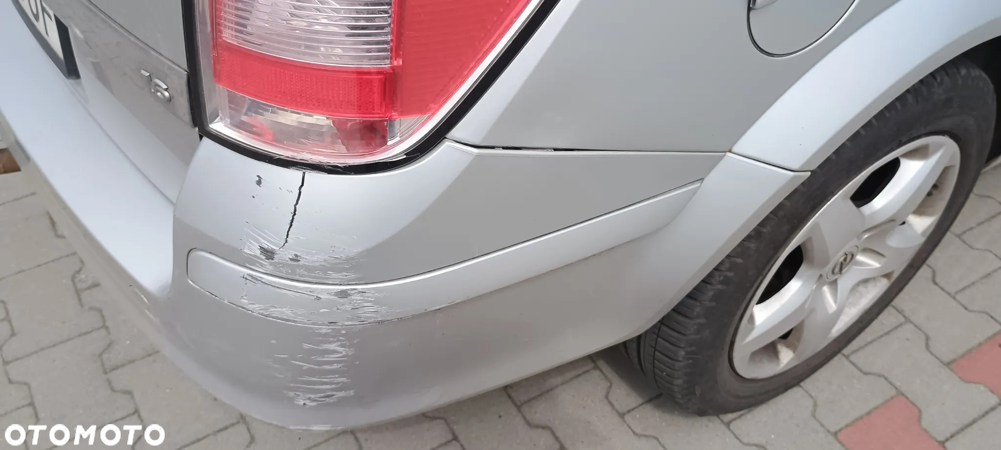Opel Astra III 1.6 Cosmo - 19