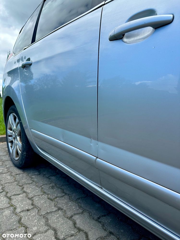 Peugeot 5008 1.6 HDi Premium - 9