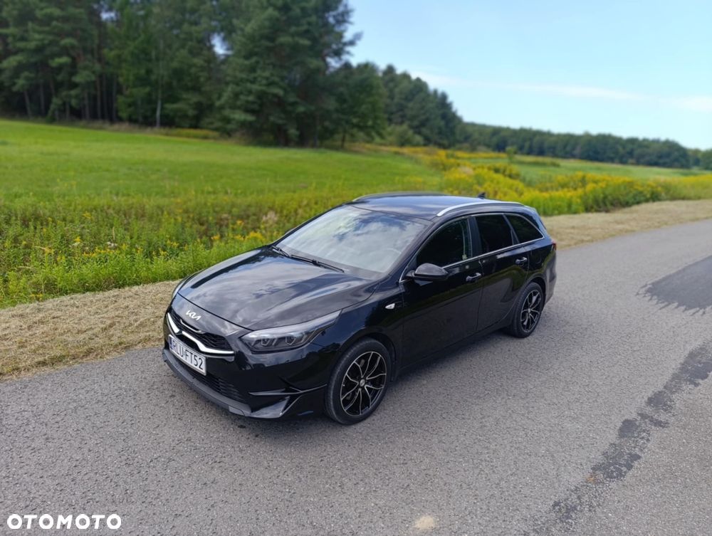 Kia Ceed 1.6 CRDi mHEV Business Line DCT - 1