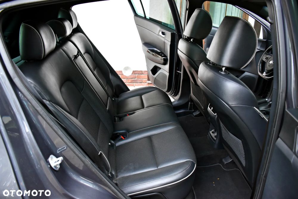 Kia Sportage 1.6 T-GDI AWD GT LINE - 28