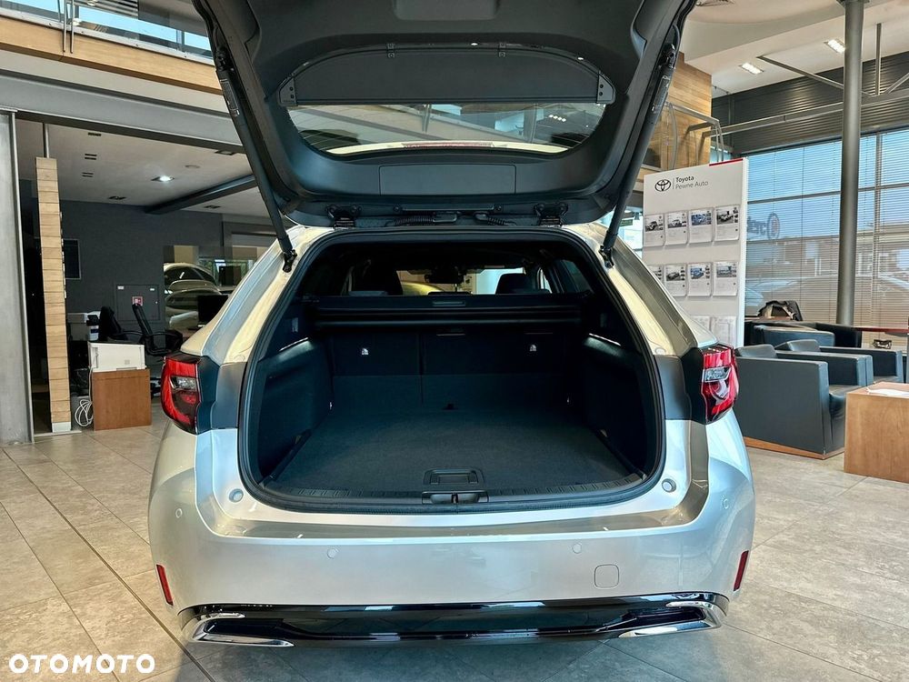 Toyota Corolla 1.8 Hybrid Style - 11