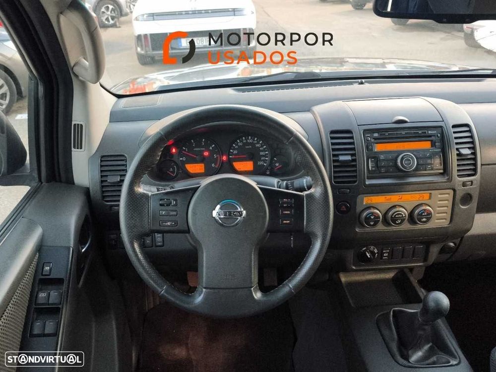 Nissan Navara 2.5 dCi CD LE - 14