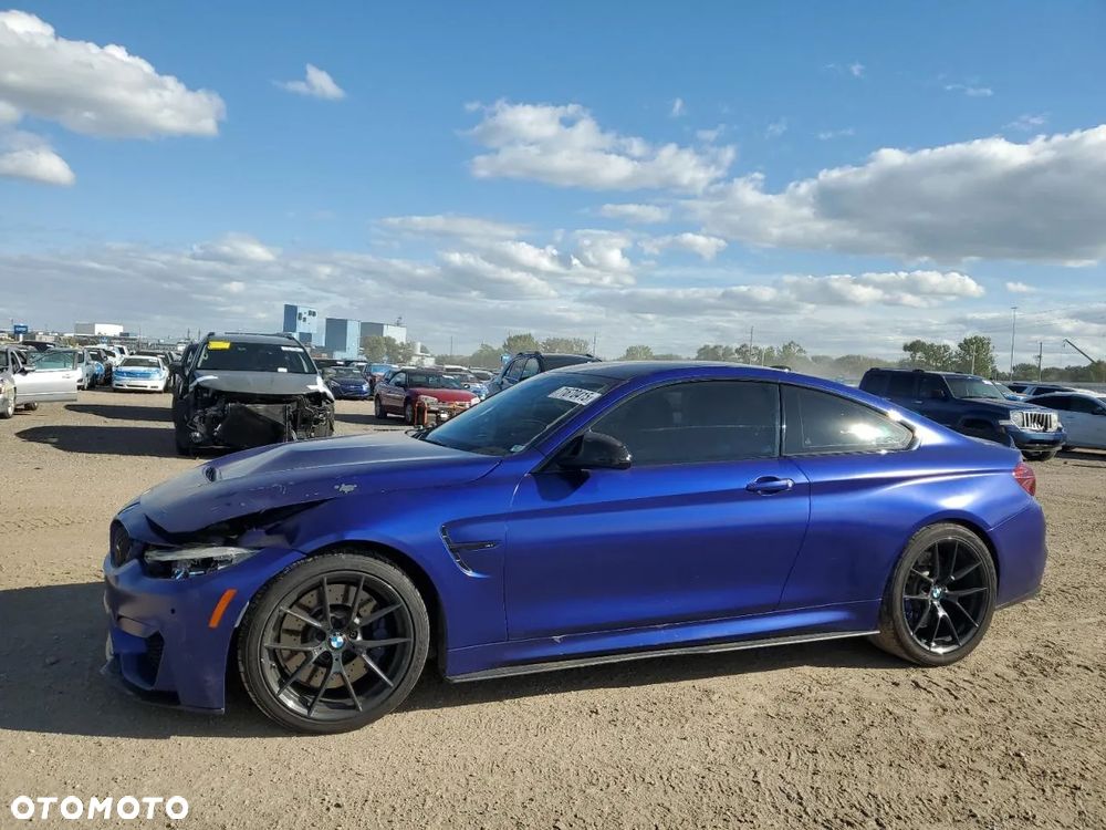 BMW M4 - 4