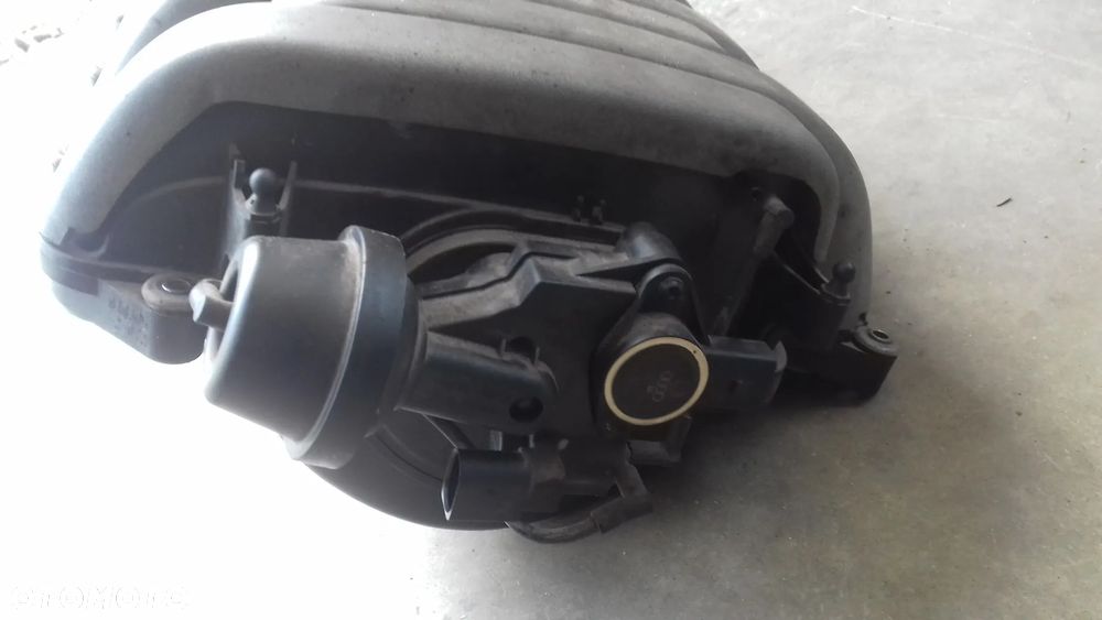 kolektor ssący 06E133210 A6 C6 3.2 FSI AUK - 2