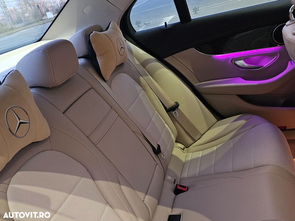 MERCEDES-BENZ C-Class 2019 — imagine 10