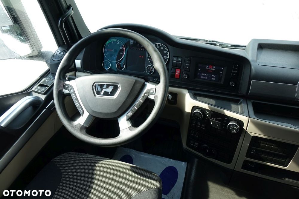 MAN TGX 18.470 4x2 BLS / XLX / STANDARD / EURO 6 / AUTOMAT / RETARDER / KLIMATYZACJA POSTOJOWA / LODÓWKA / 2 ZBIORNIKI - 25
