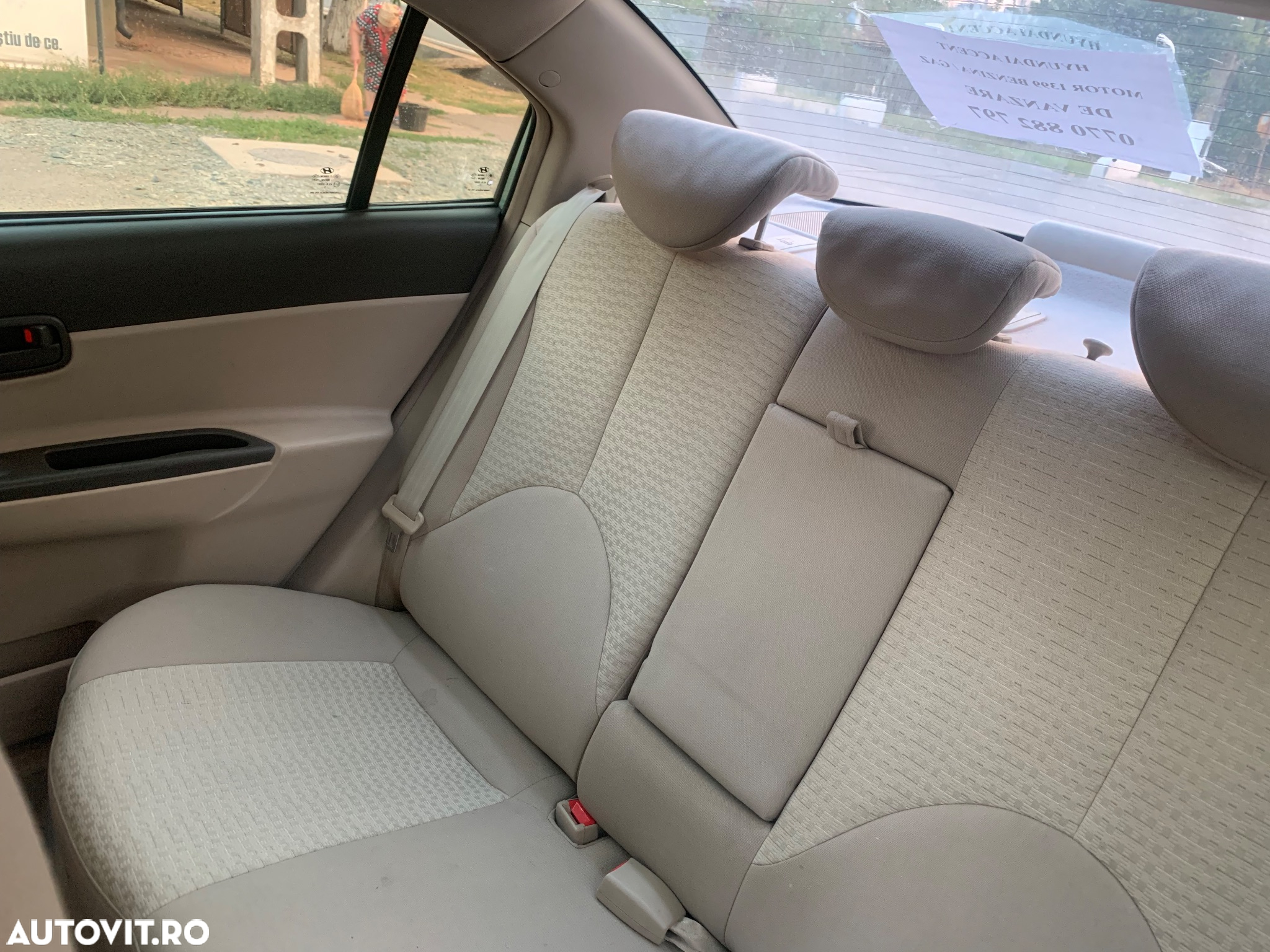 Hyundai Accent MC 1.4 DOHC GL A/C - 12