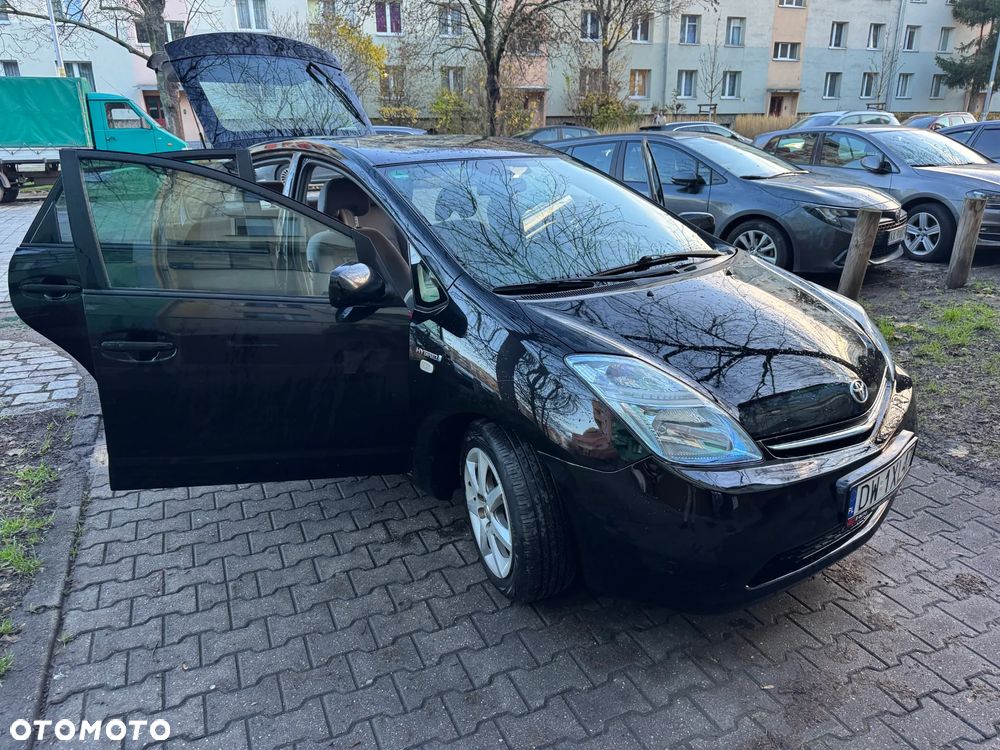 Toyota Prius 1.5 VVT-i Sol - 5