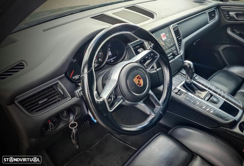 Porsche Macan T PDK - 15