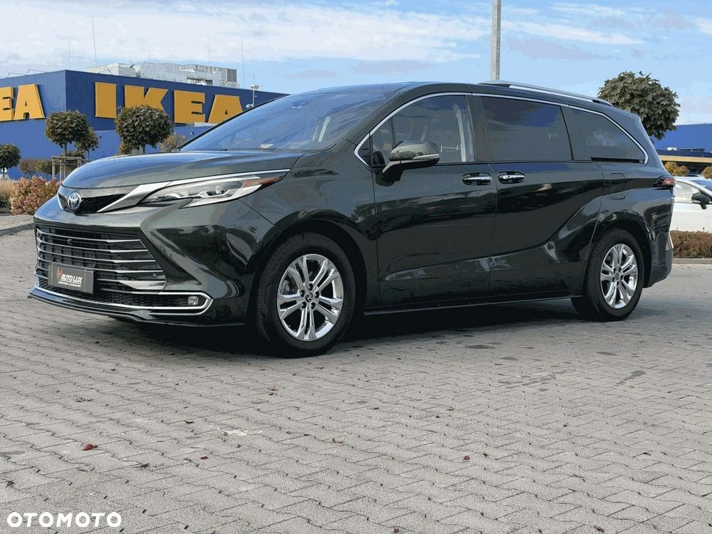 Toyota Sienna - 38