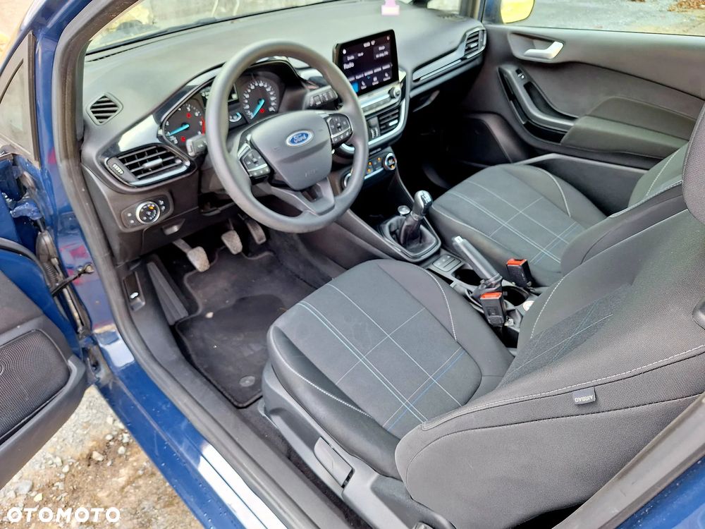 Ford Fiesta - 9