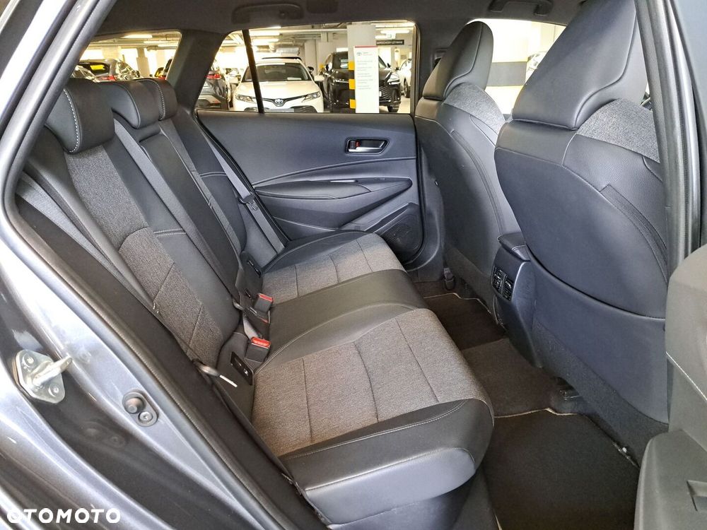 Toyota Corolla 1.8 Hybrid Style - 15