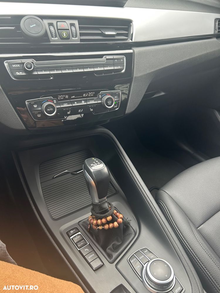 BMW X1 xDrive25e Advantage - 6