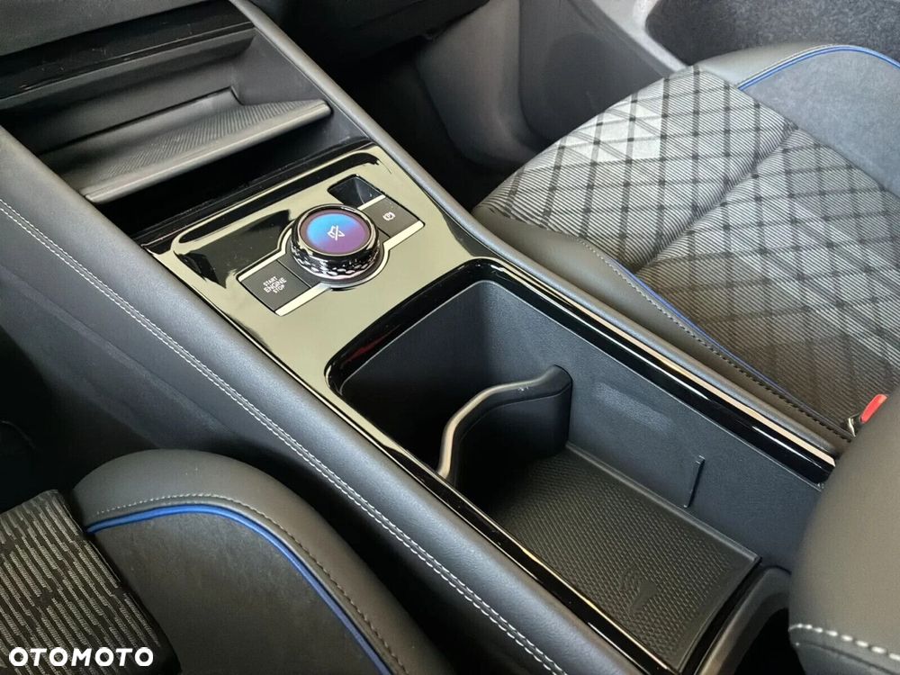 Volkswagen Tiguan - 29