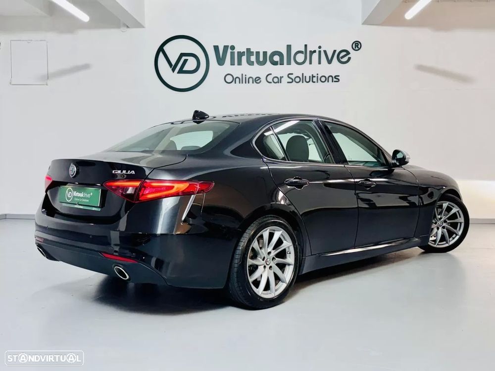 Alfa Romeo Giulia 2.2 D Super - 6