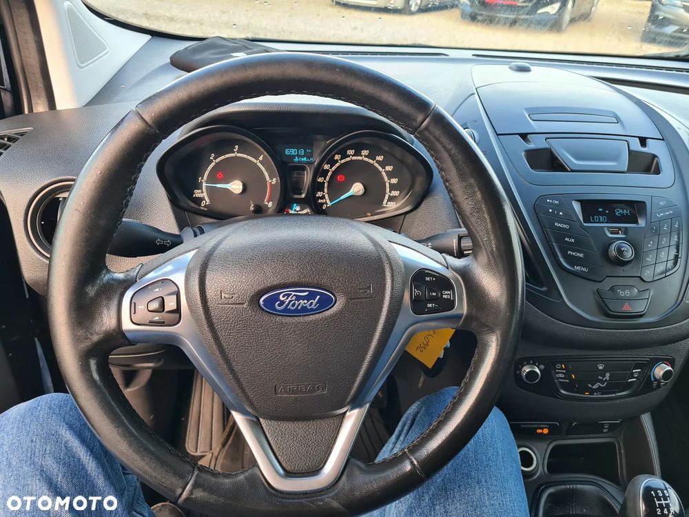 Ford Tourneo Courier 1.5 TDCi Trend - 13