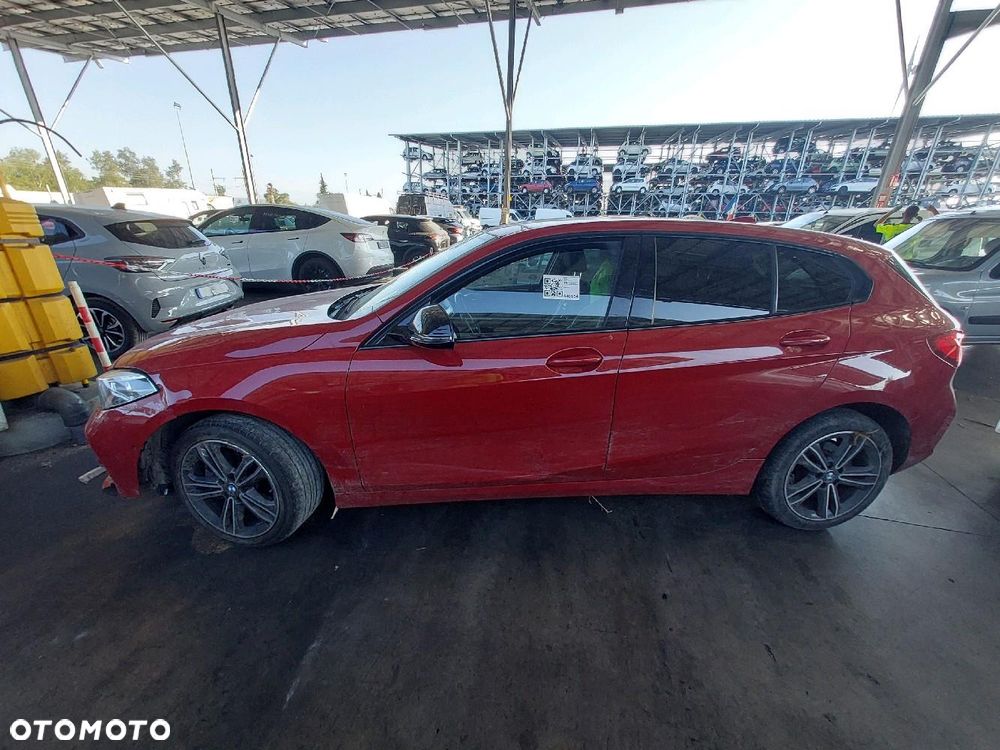 BMW Seria 1 118i Sport Line - 2
