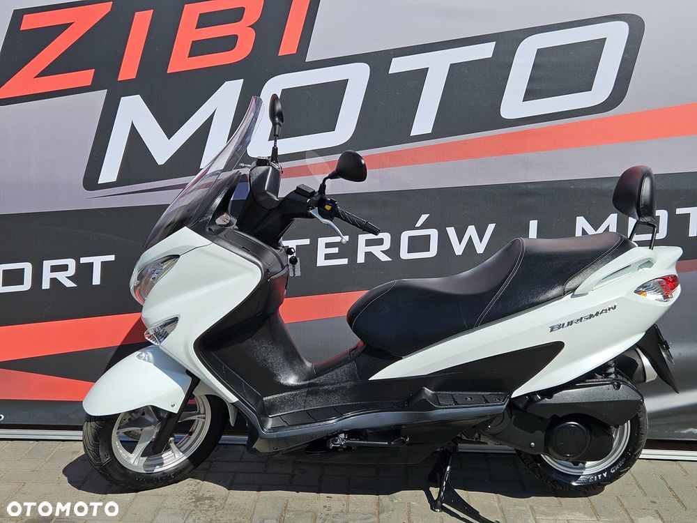 Suzuki Burgman - 11