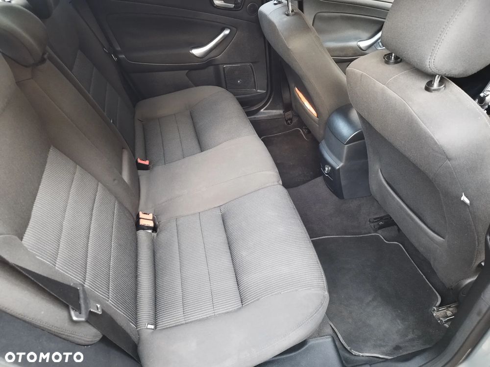 Ford Mondeo 2.0 TDCi Titanium - 13