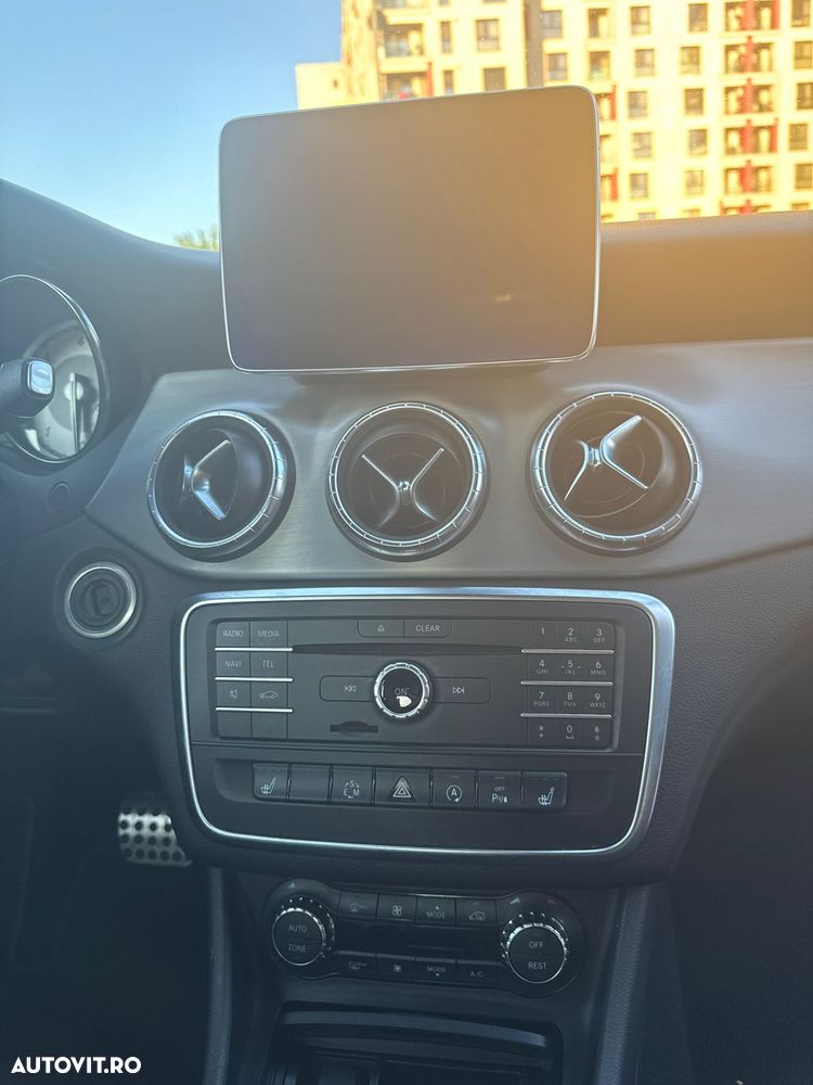 Mercedes-Benz CLA 200 - 9