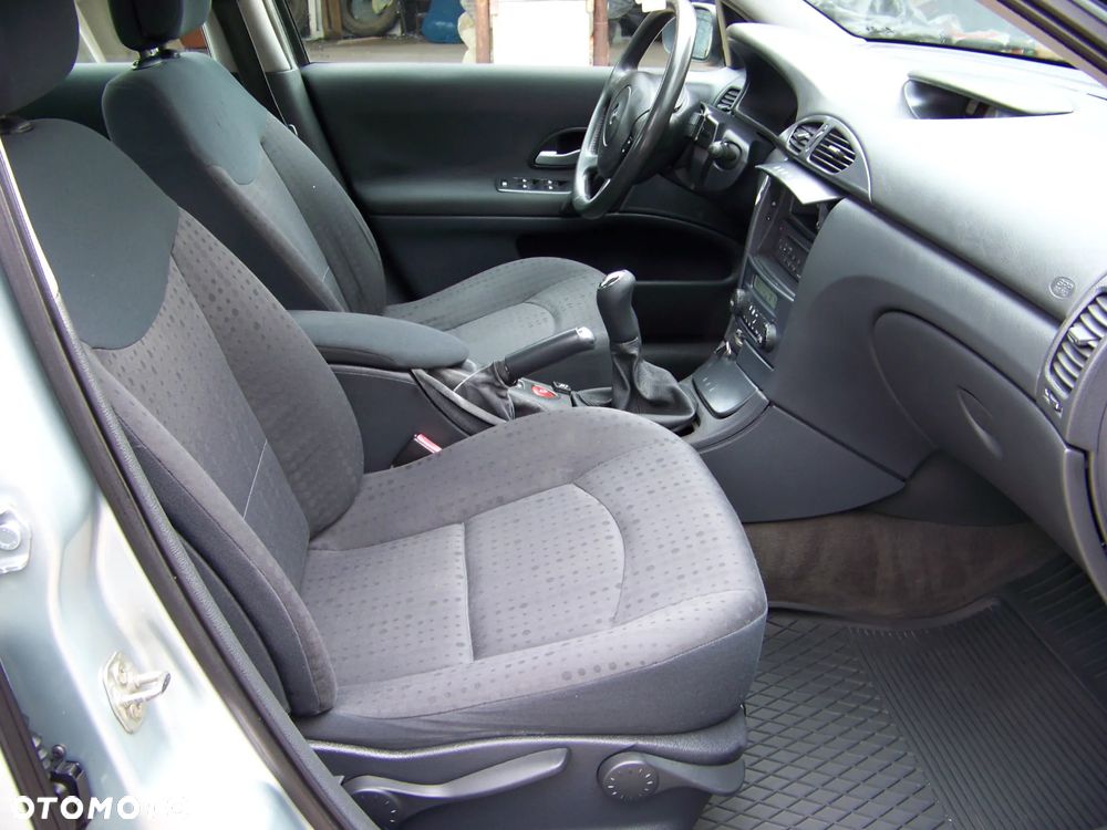 Renault Laguna 1.6 Expression - 13