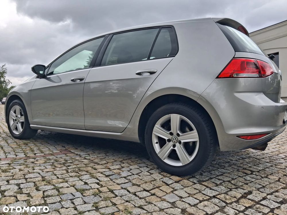 Volkswagen Golf - 3