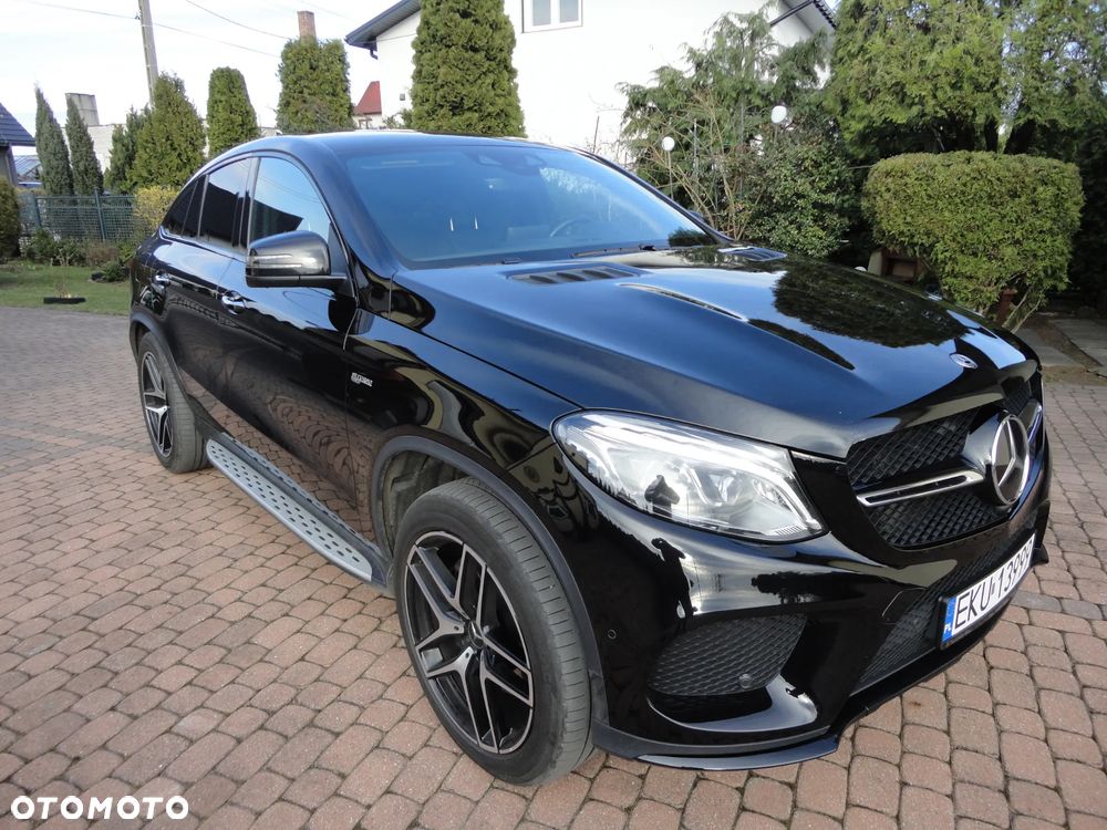 Mercedes-Benz GLE - 1