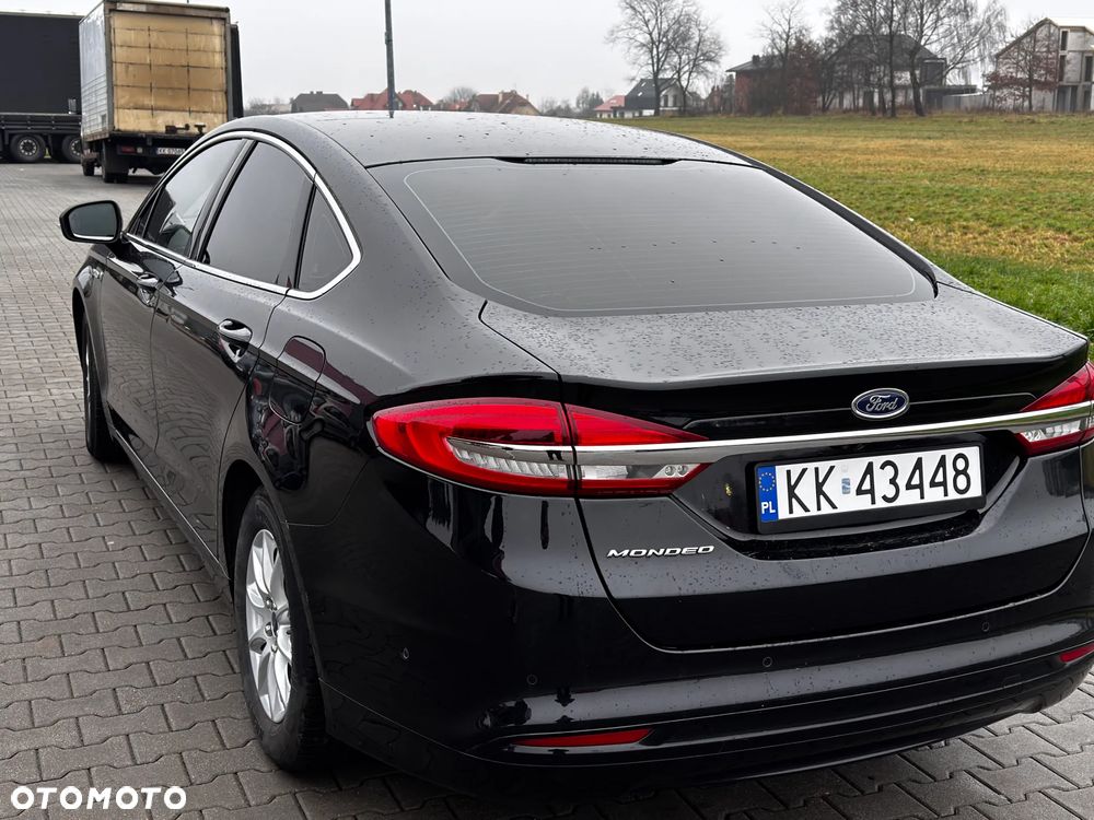 Ford Mondeo - 39