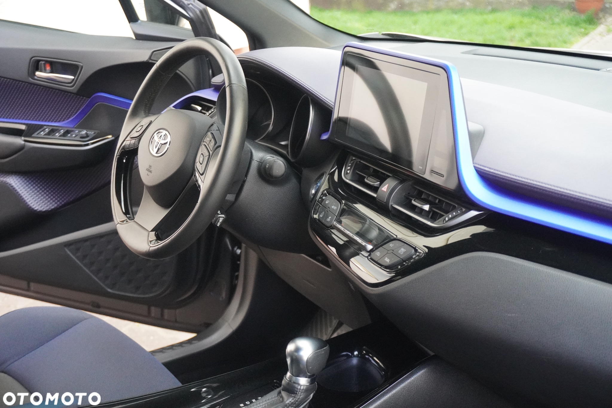 Toyota C-HR 1.8 Hybrid Style - 2