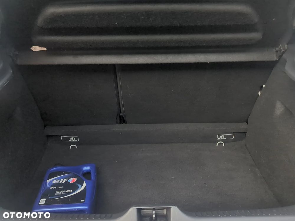 Renault Clio TCe 90 Luxe - 25