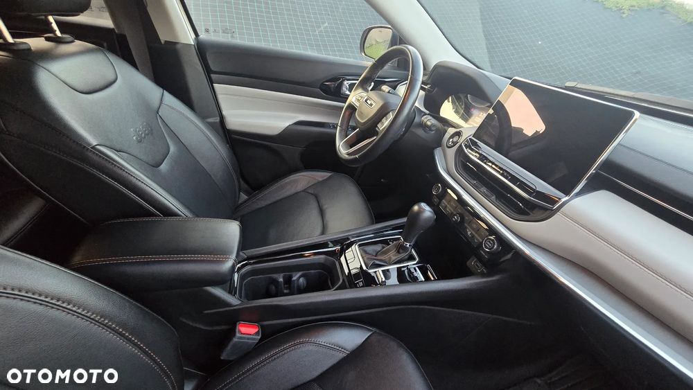 Jeep Compass - 9
