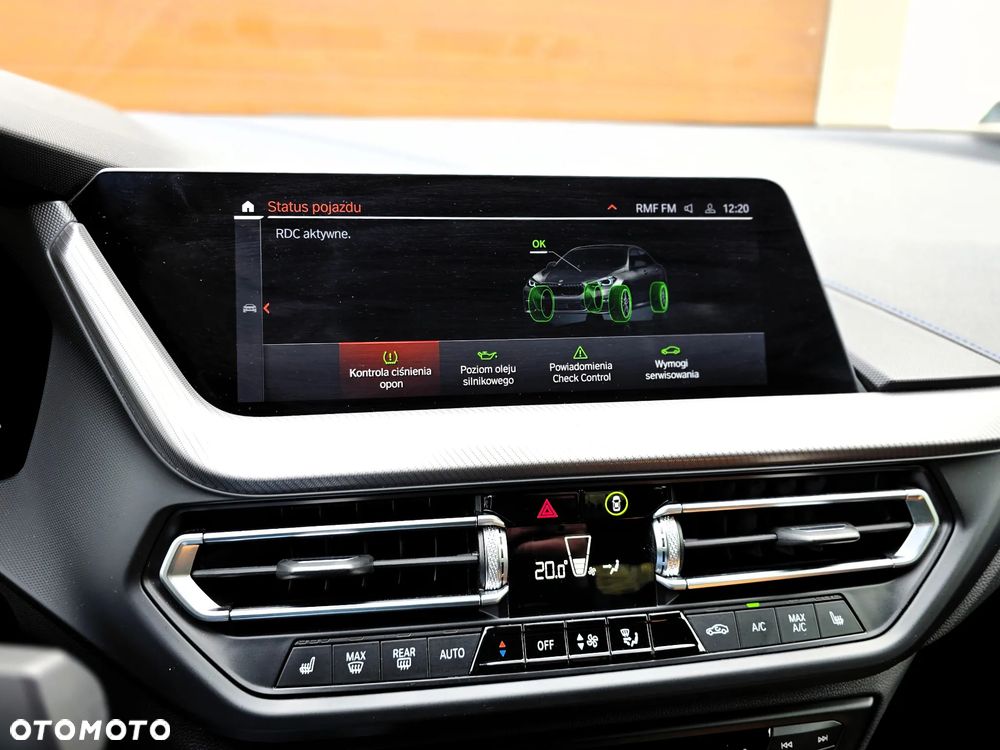 BMW Seria 2 218i M Sport - 21