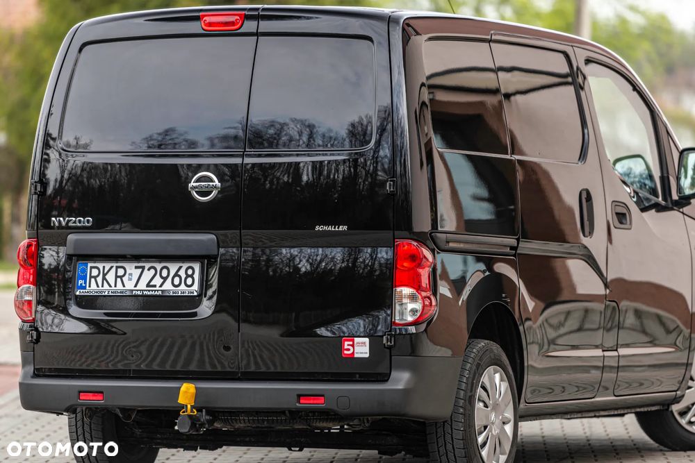 Nissan NV200 - 10