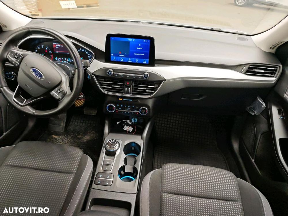 Ford Focus 1.0 EcoBoost Hybrid Aut. COOL&CONNECT - 3