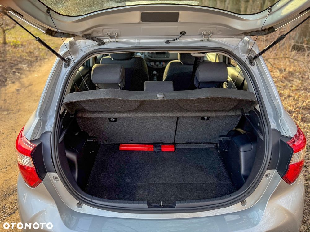 Toyota Yaris 1.5 Active - 25