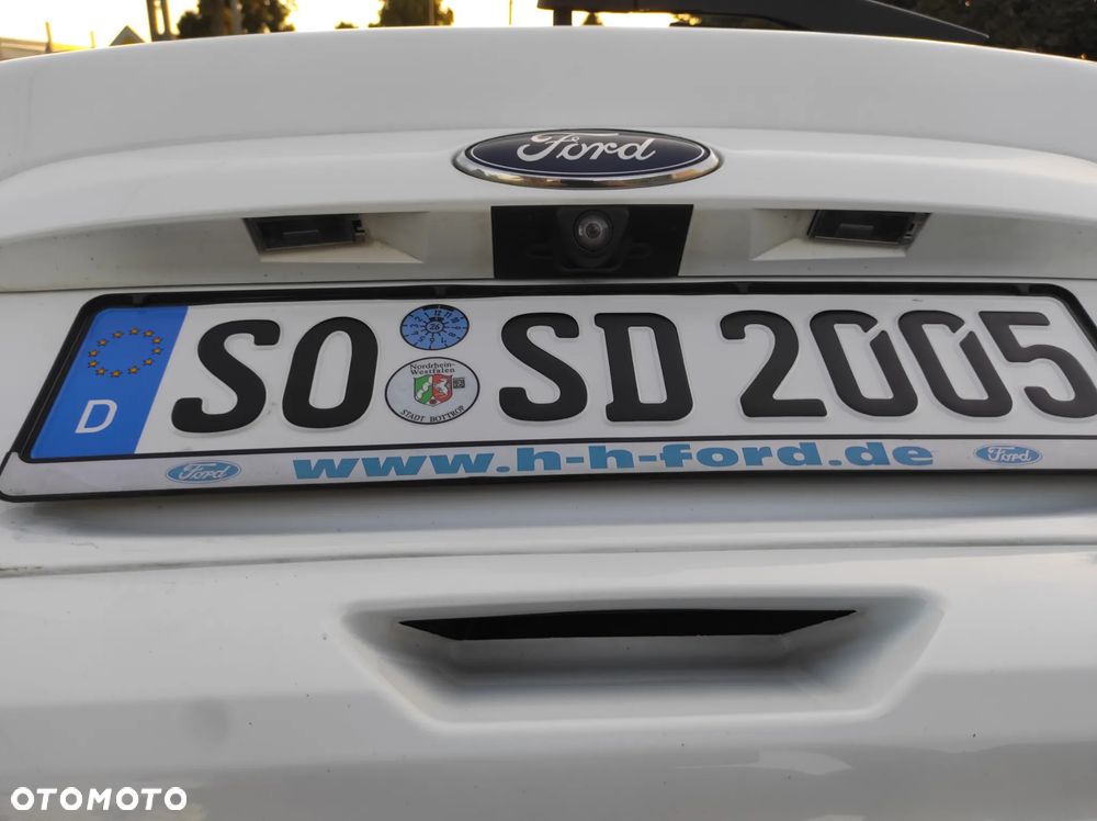 Ford Kuga - 12