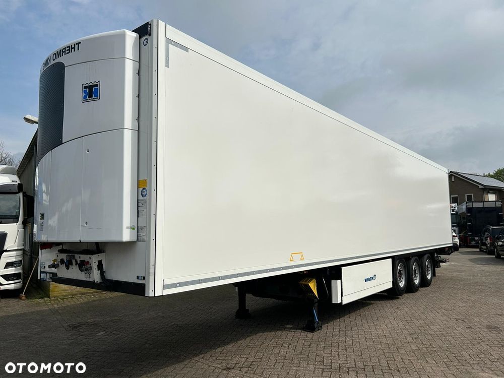 Krone SLX I300 THERMOKING - 8