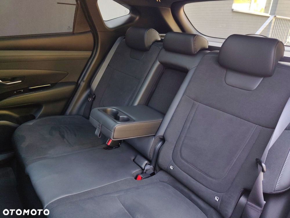 Hyundai Tucson 1.6 T-GDi HEV 20th Anniversary 2WD - 19