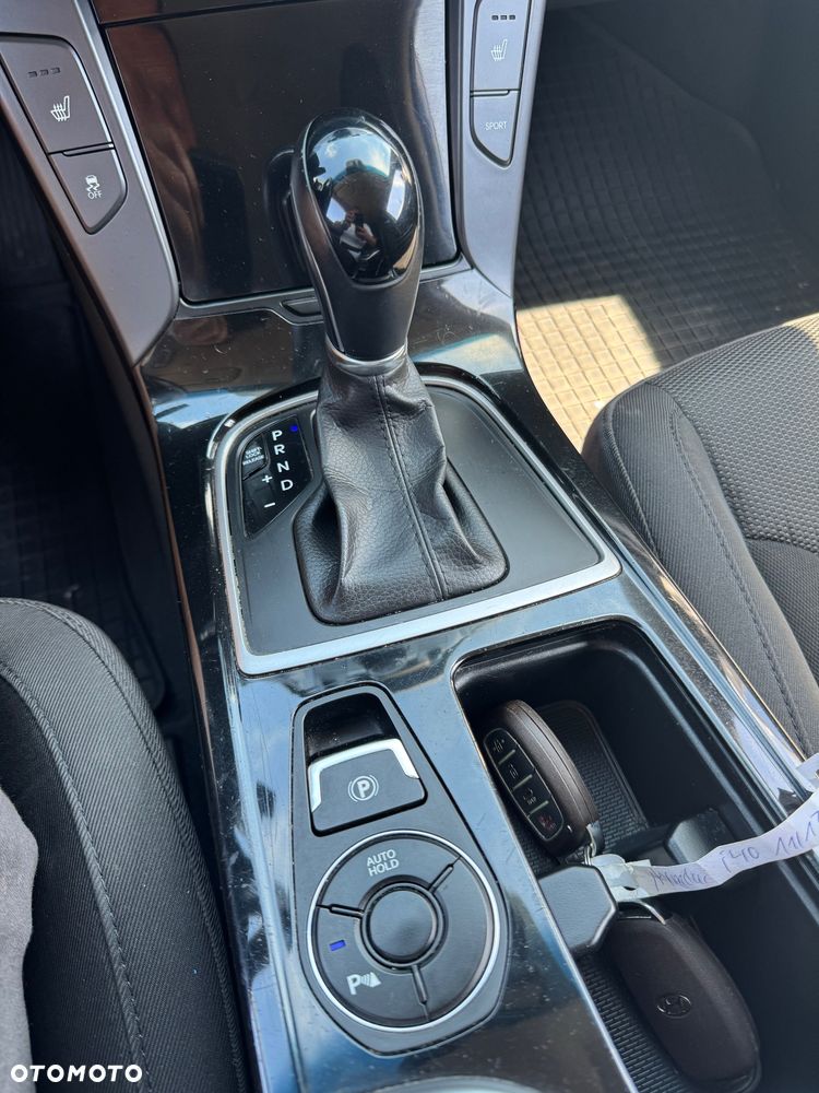 Hyundai i40 - 24
