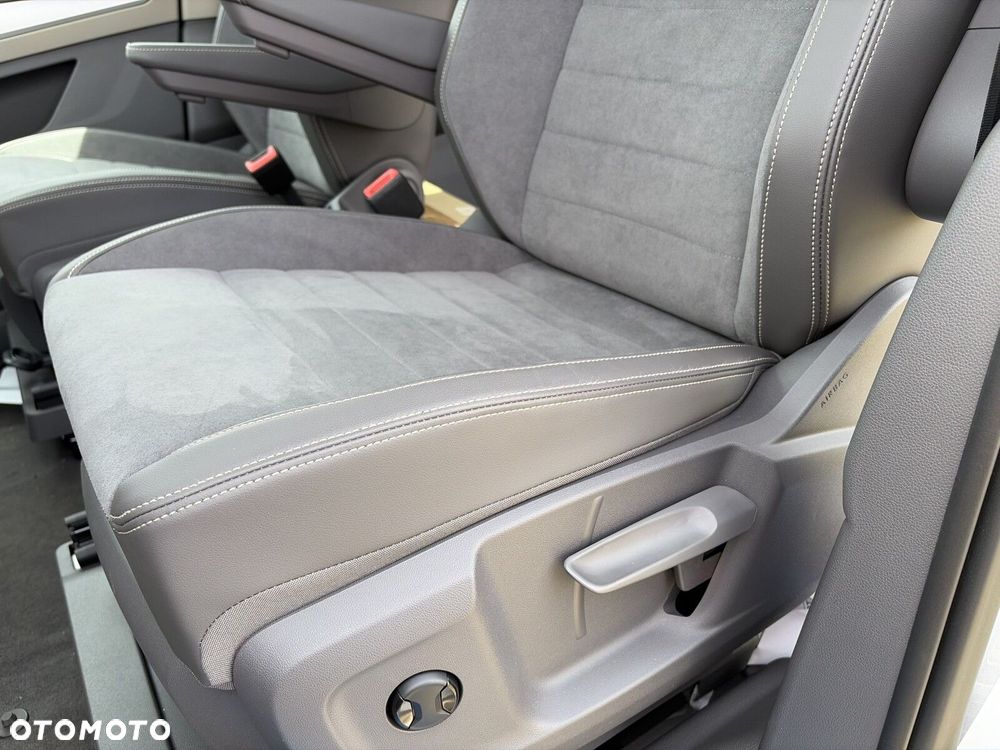 Volkswagen California - 35