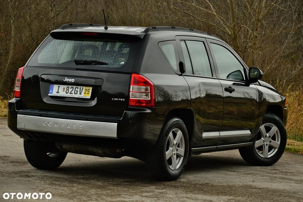 Jeep Compass 2.4 Limited - 10