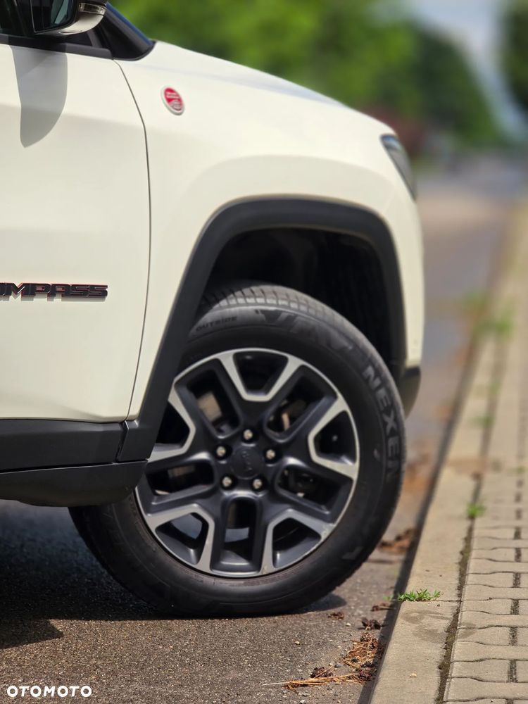 Jeep Compass 2.0 MJD Trailhawk 4WD S&S - 38