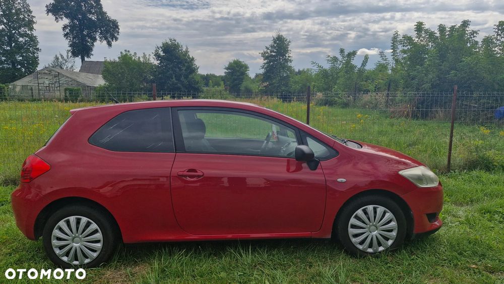 Toyota Auris - 8