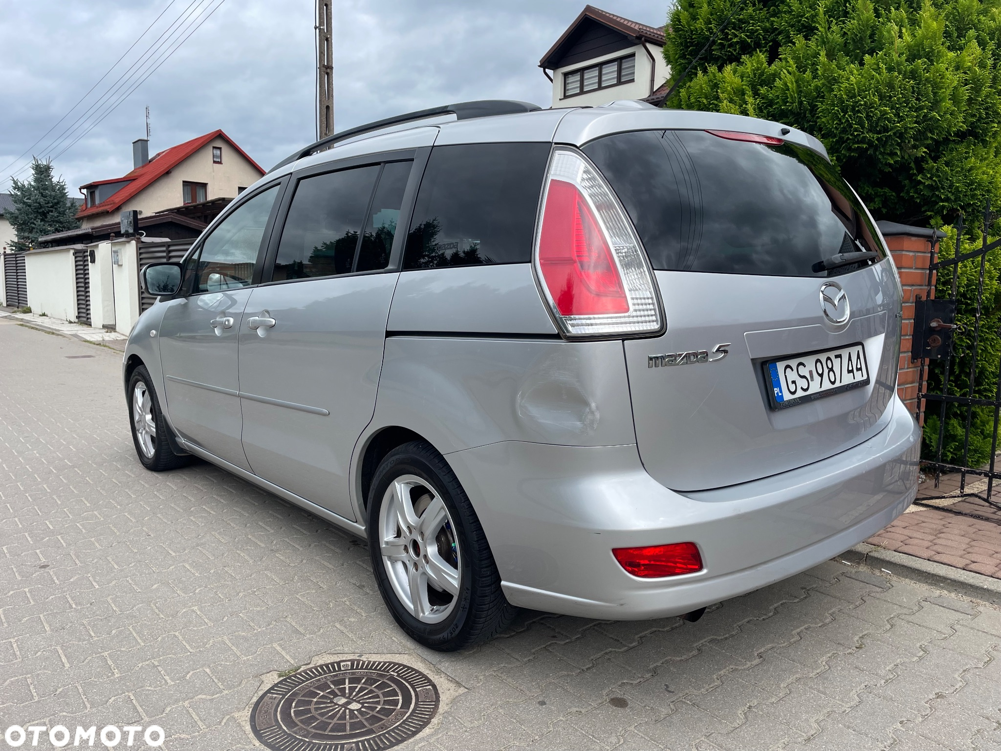 Mazda 5 - 4