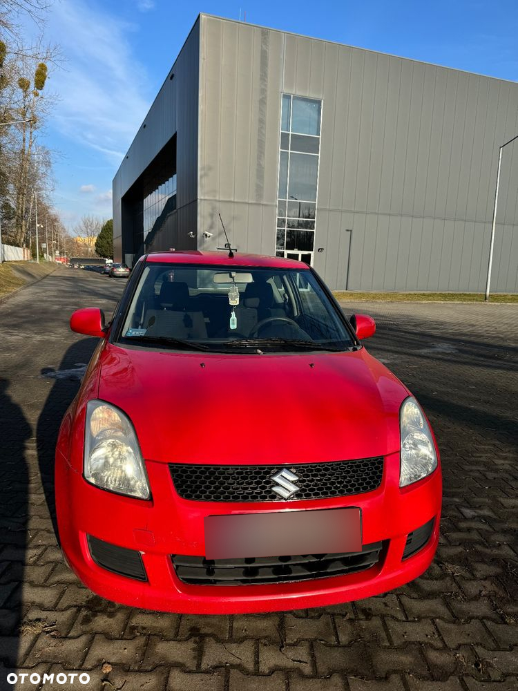 Suzuki Swift - 2
