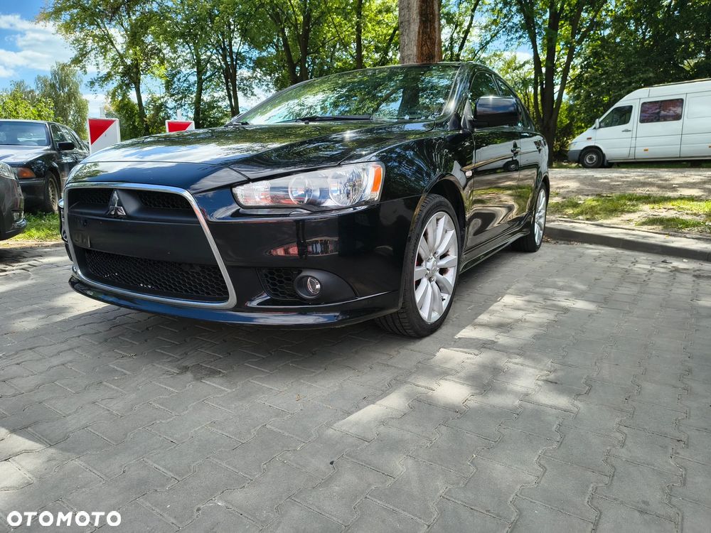 Mitsubishi Lancer 1.8 Intense - 19