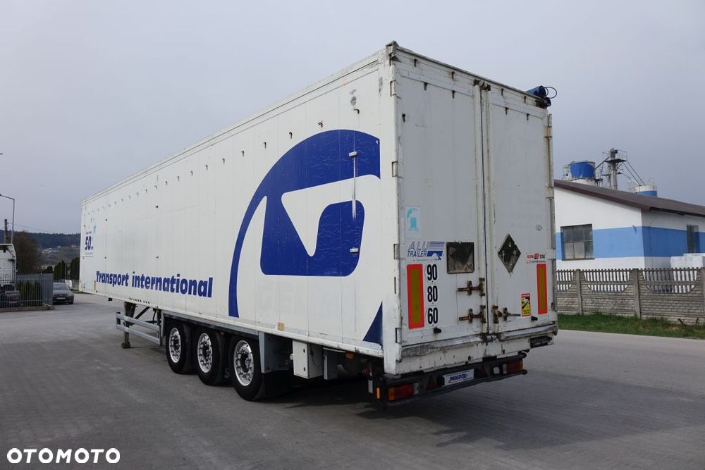 Stas RUCHOMA PODŁOGA / 82m3 / OSIE MERCEDES / ALUMINIOWE FELGI - 7