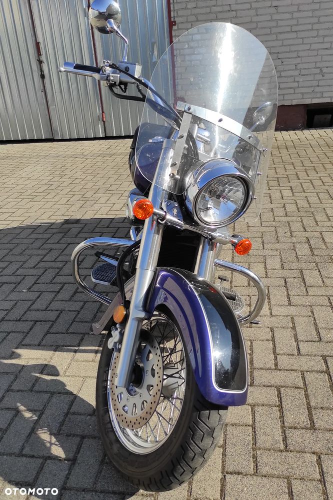 Suzuki VL 800 Volusia - Boulevard C50 - 12