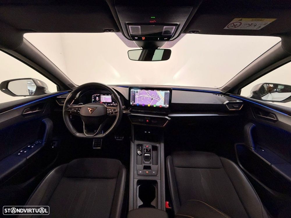 Cupra Leon ST 1.4 e-Hybrid MID DSG - 11